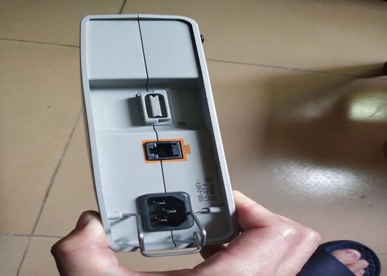 PHLIP M8023A 의료 장비 부품 전원 어댑터 100V 240V 50HZ 60HZ