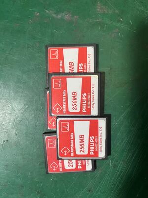 필립 M3535A/M3536A 디피브리레이터 SD 카드 PN 989803146981; 256mb